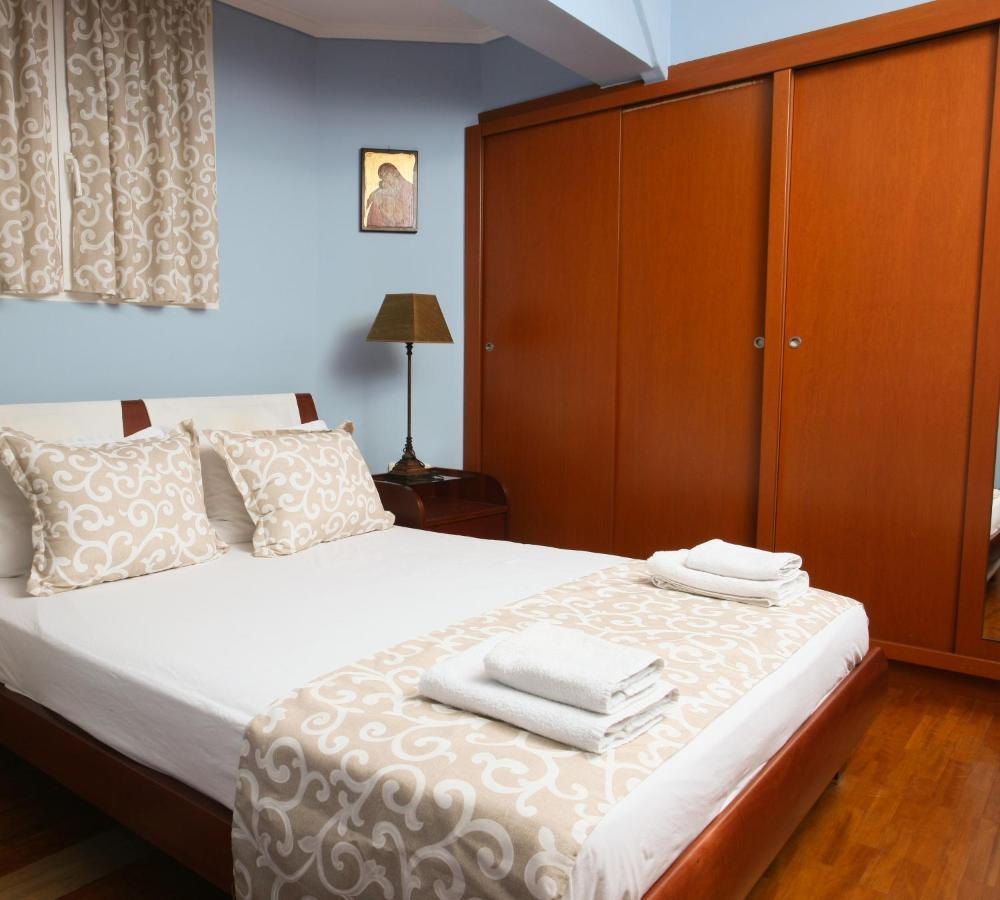 Kon&Kona Hrakleitsa Apartman Nea Iraklitsa Kültér fotó